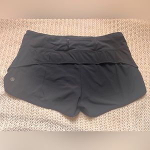 Lululemon Speed Up Short *2.5"